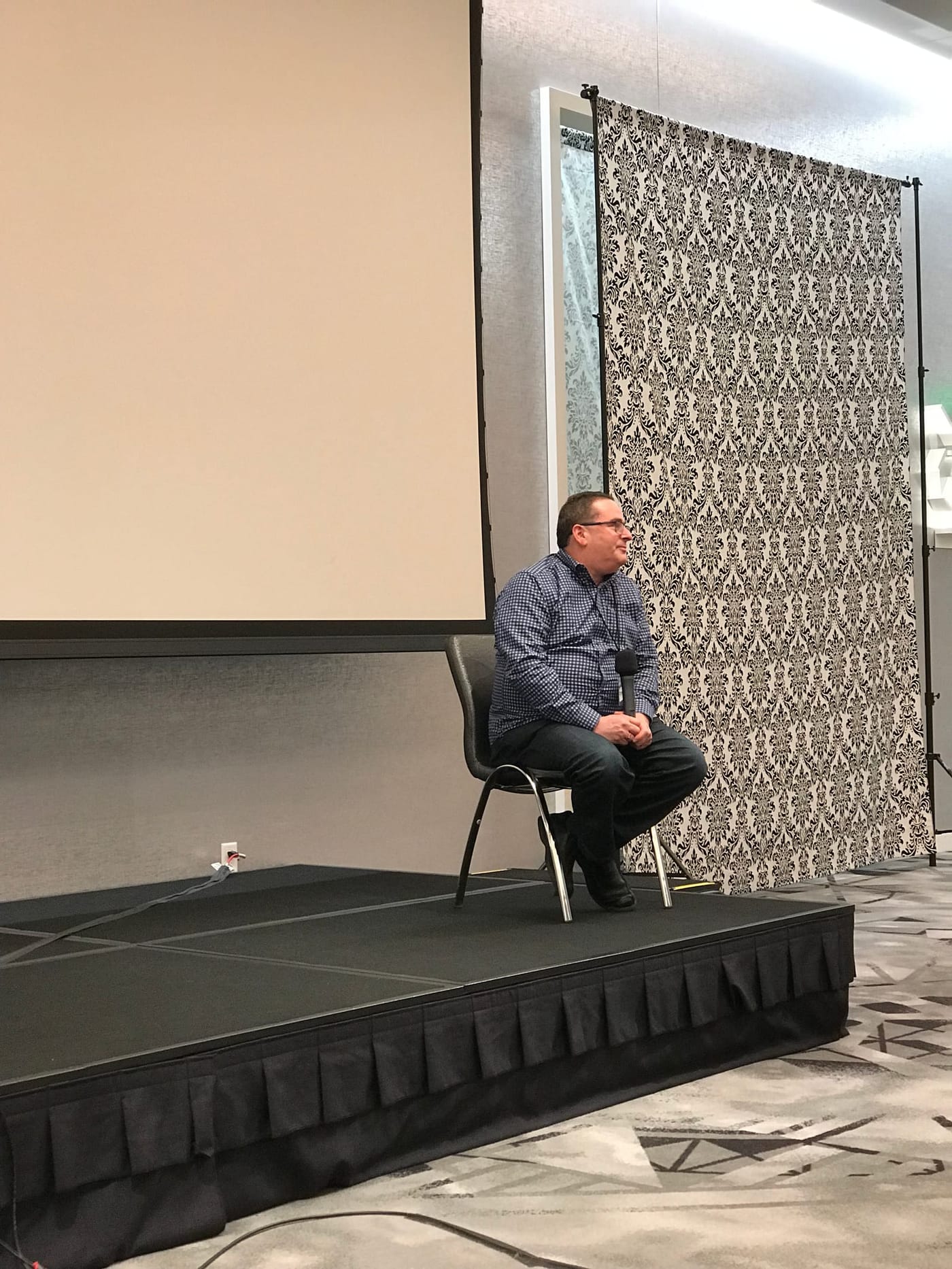 Stage and room energy at Empowery Seattle Summit
